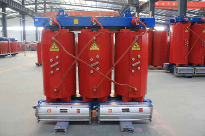 一般北京創(chuàng)聯(lián)匯通電氣全鋁的干式變壓器800kva價格是33900元，全銅的800kva干式變壓器價格是65000元。